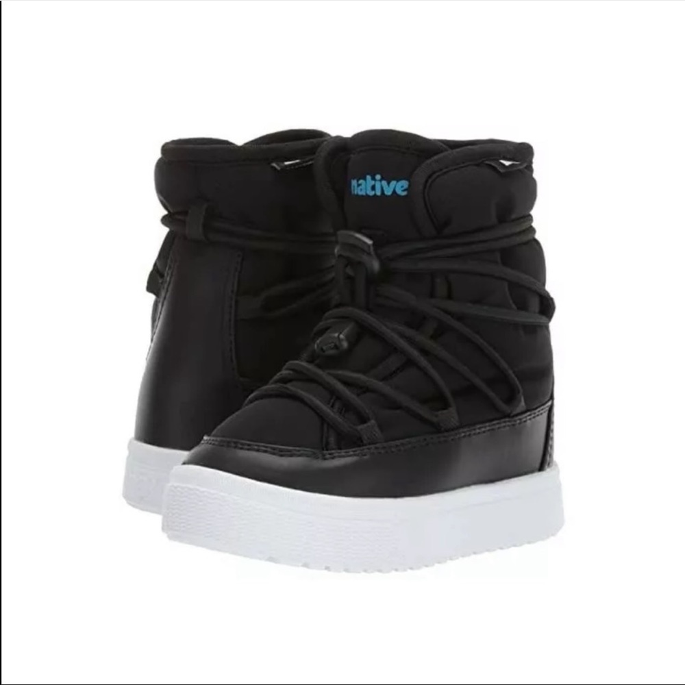 NEW NATIVE kids Unisex Chamonix Boots Sz 8
